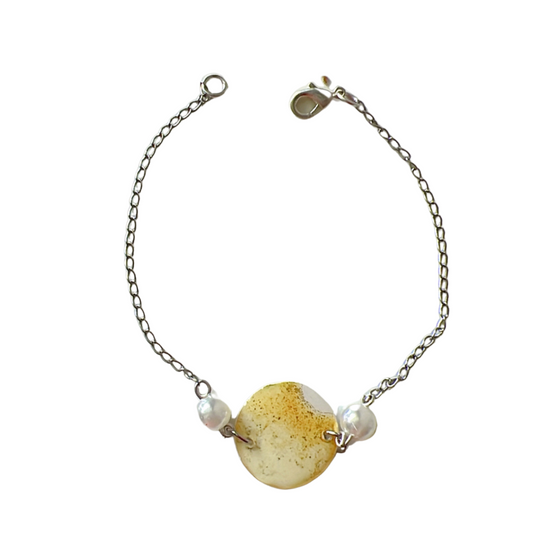 Yellow shine- bracelet with pearls