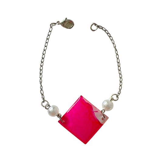 Pink diamond- bracelet with pearls