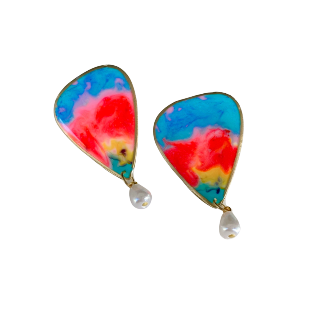 Resin alcohol ink jewellery- twisted droplet
