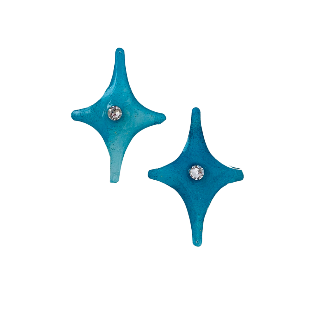 Resin alcohol ink jewellery- blue mirage