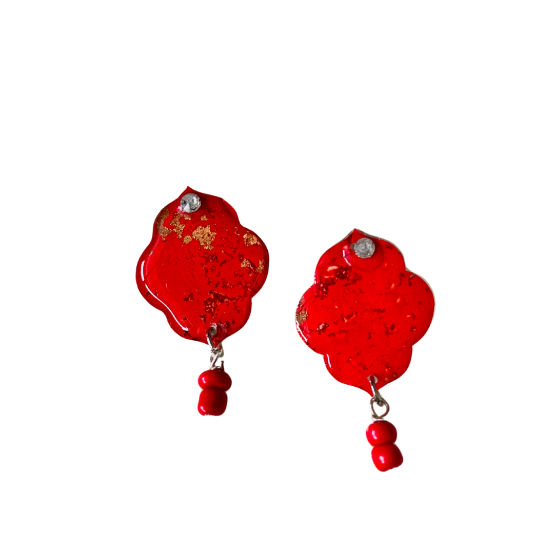 Resin alcohol ink jewellery- scarlet waves