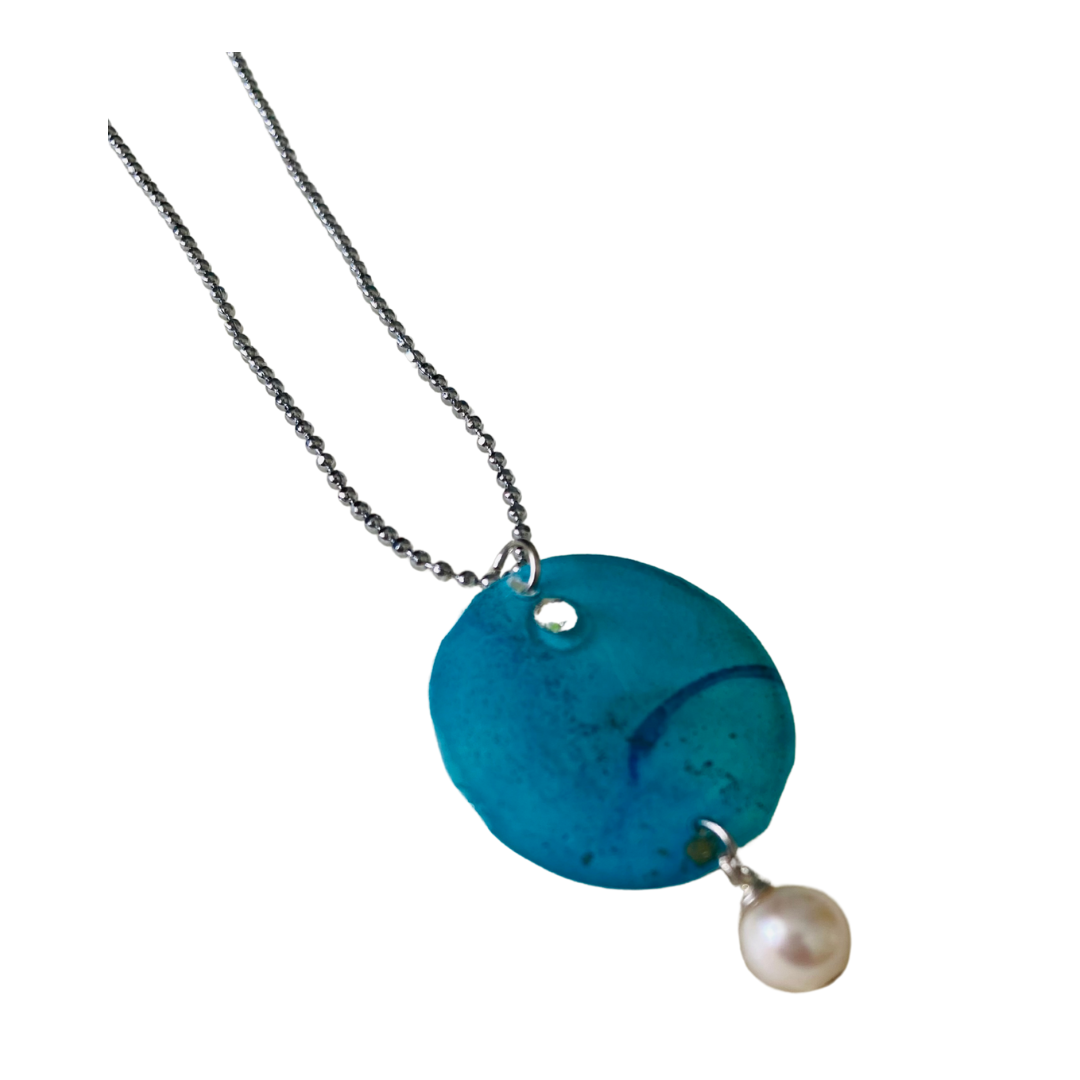 Resin alcohol ink jewellery- Aqua pearls