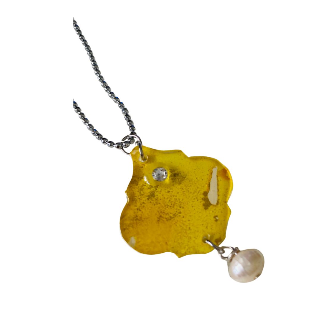 Resin alcohol ink jewellery- inferno