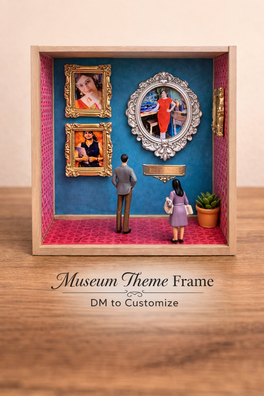 Museum theme frame